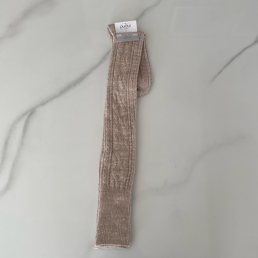 Pudus Rose High Sweater Socks